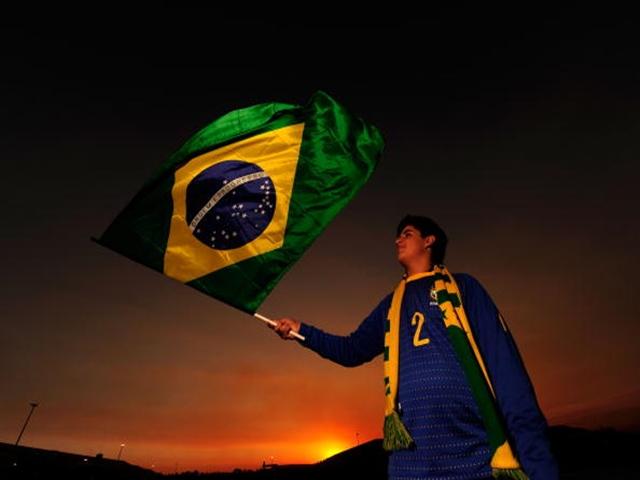 https://betting.betfair.com/football/Brazil%20Flag%20Waving.jpg